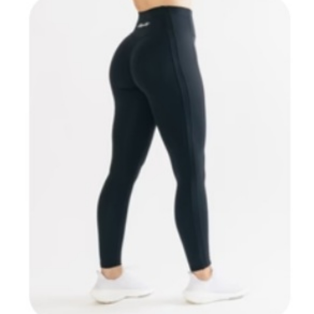Alphalete legging